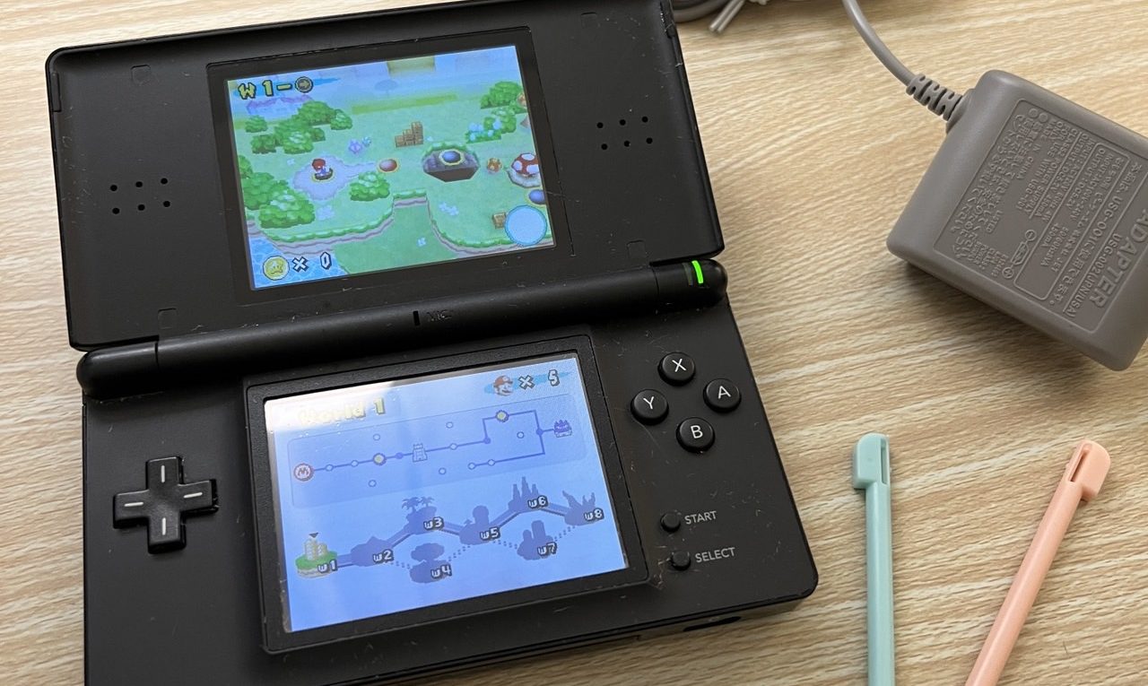 R4iSDHC DS Lite
