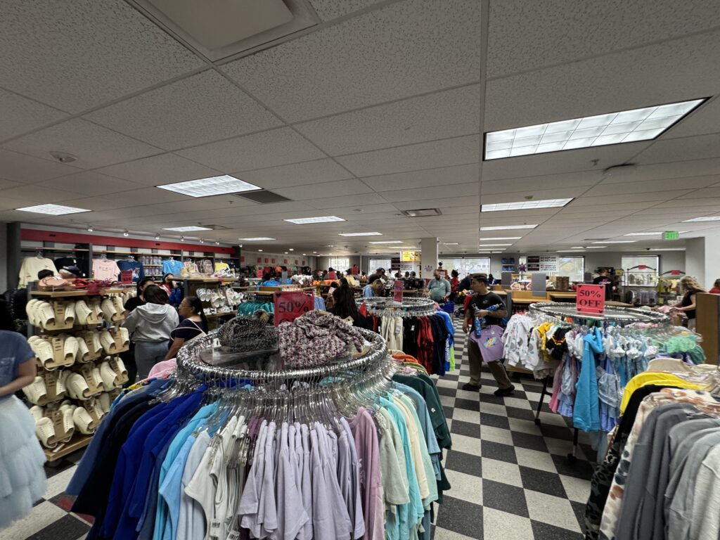 D Company Outlet